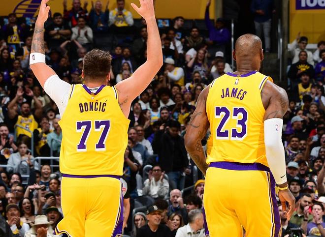 ESPN：湖人新賽季內(nèi)線實(shí)力仍然薄弱，除非有證據(jù)能夠證明情況并非如此